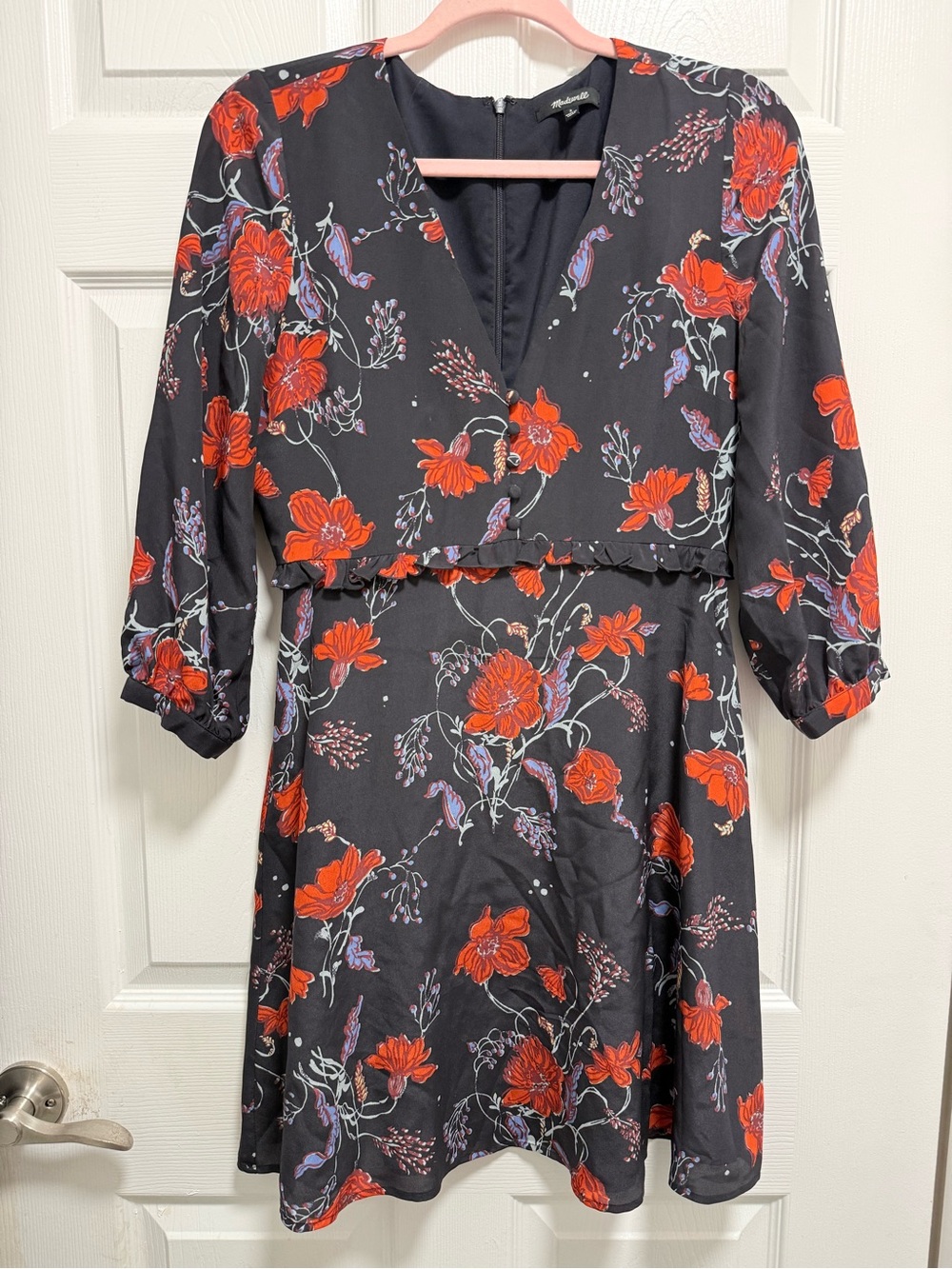 Madewell 100% Silk Raffle Waist Dress Black Red Windblown Poppies size 2